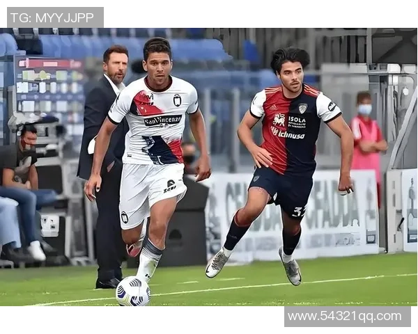 佐加顿斯与哈尔姆斯塔的激烈对决揭示足球战术与团队精神的较量